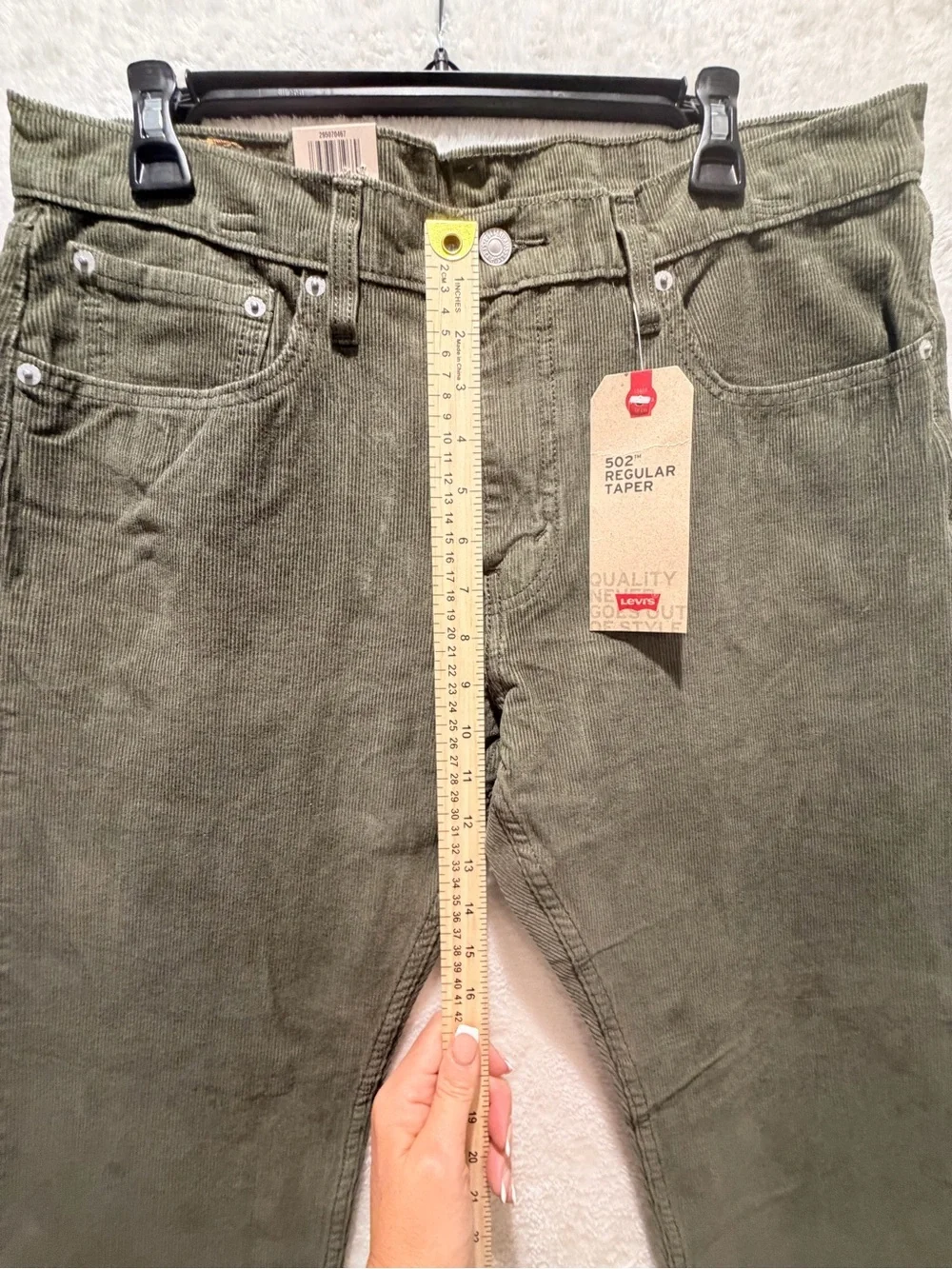 Levi’s 502 Regular Taper Olive Stretch Corduroy Pants 33x30 NWT Men’s